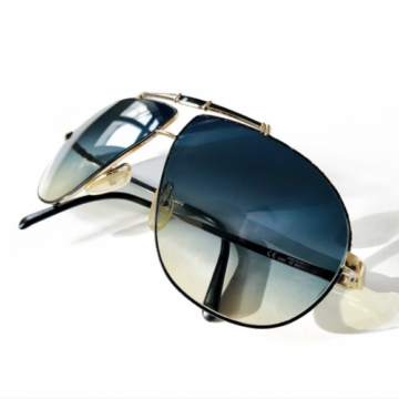 sun LabLens beachfront